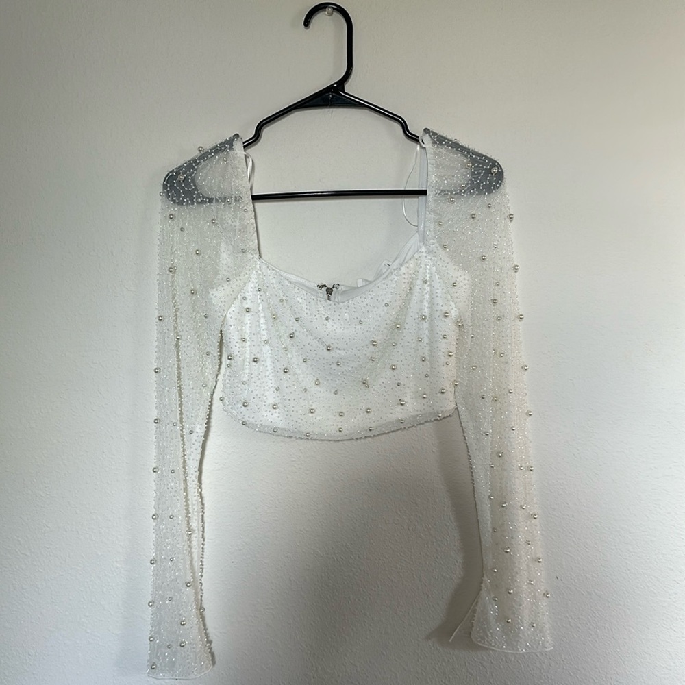 NWT 12th tribe white crop top